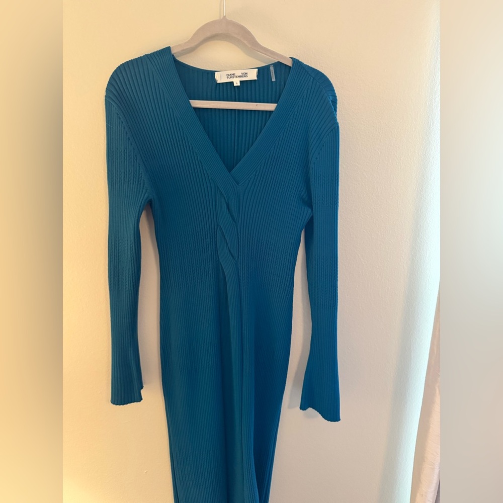 DVF teal Blue V-Neck Ribbed sweater Dress